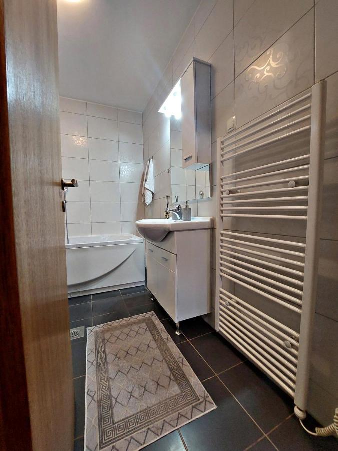 Apartment Aria Lux Mostar Exteriör bild